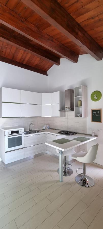 Casale Angela Apartment Torrevecchia Teatina Exterior photo