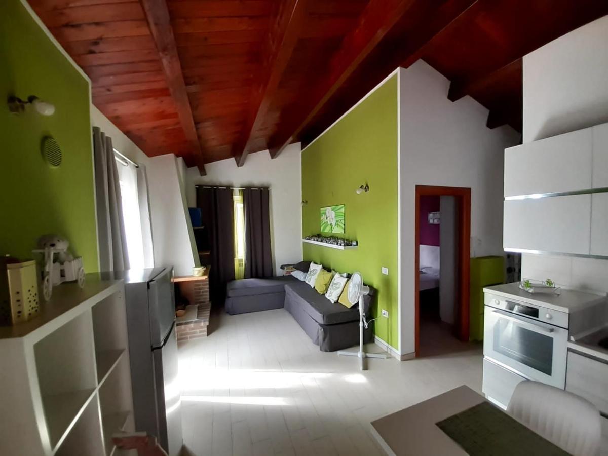 Casale Angela Apartment Torrevecchia Teatina Exterior photo